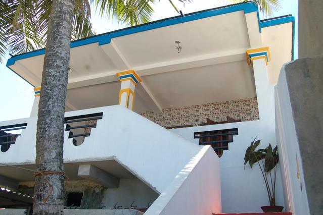 Githmini Beach House And Toures Hikkaduwa Exterior foto